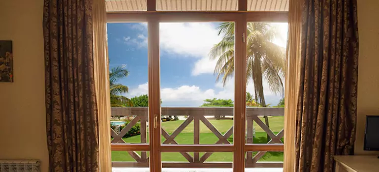 Residential Garden Window Enclosure Repair in Palm Beach Gardens, FL